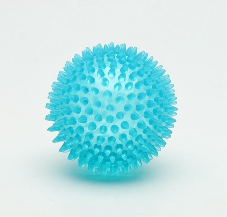Safety Unbreakable Squeaky Spike Ball Toys / High Strength TPR Jumping Ball